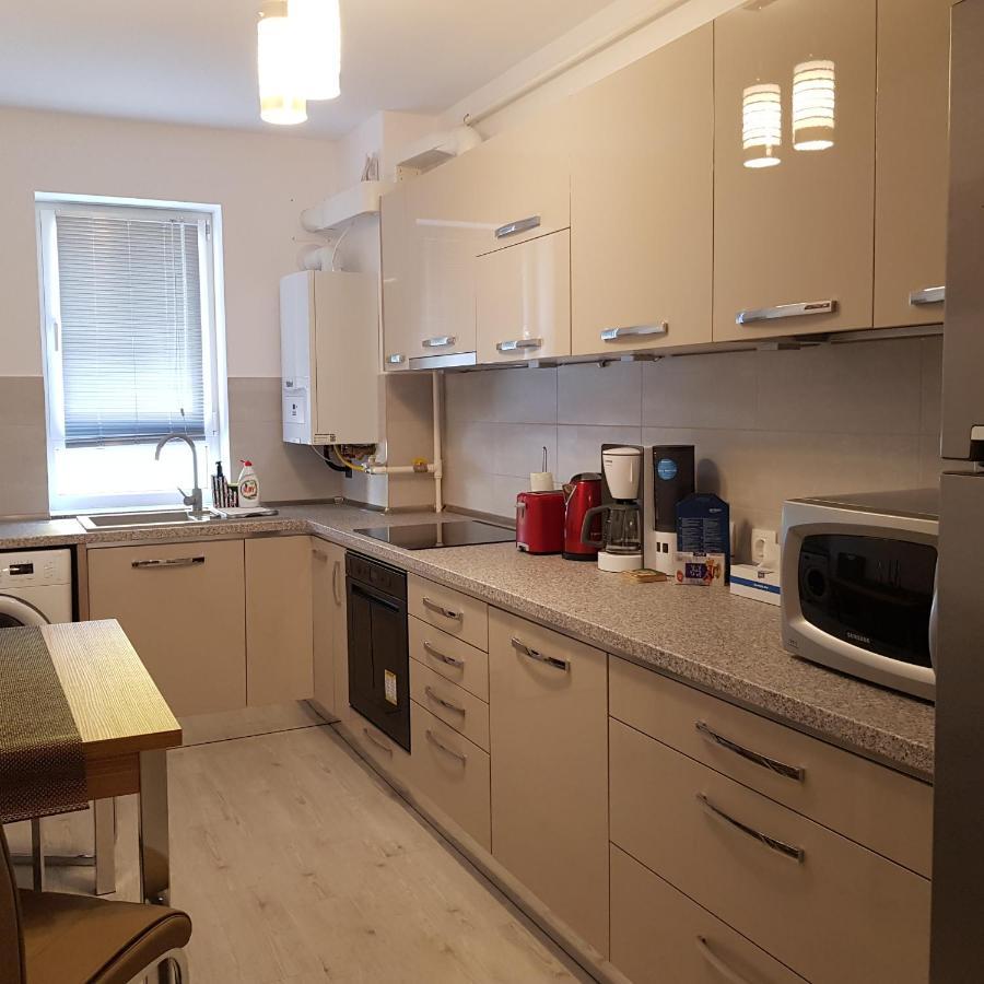 Appartement T&M à Braşov Extérieur photo