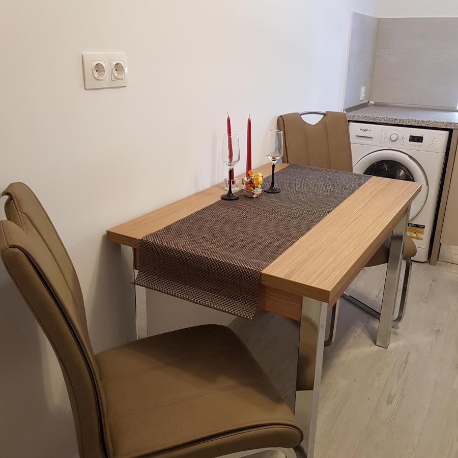 Appartement T&M à Braşov Extérieur photo