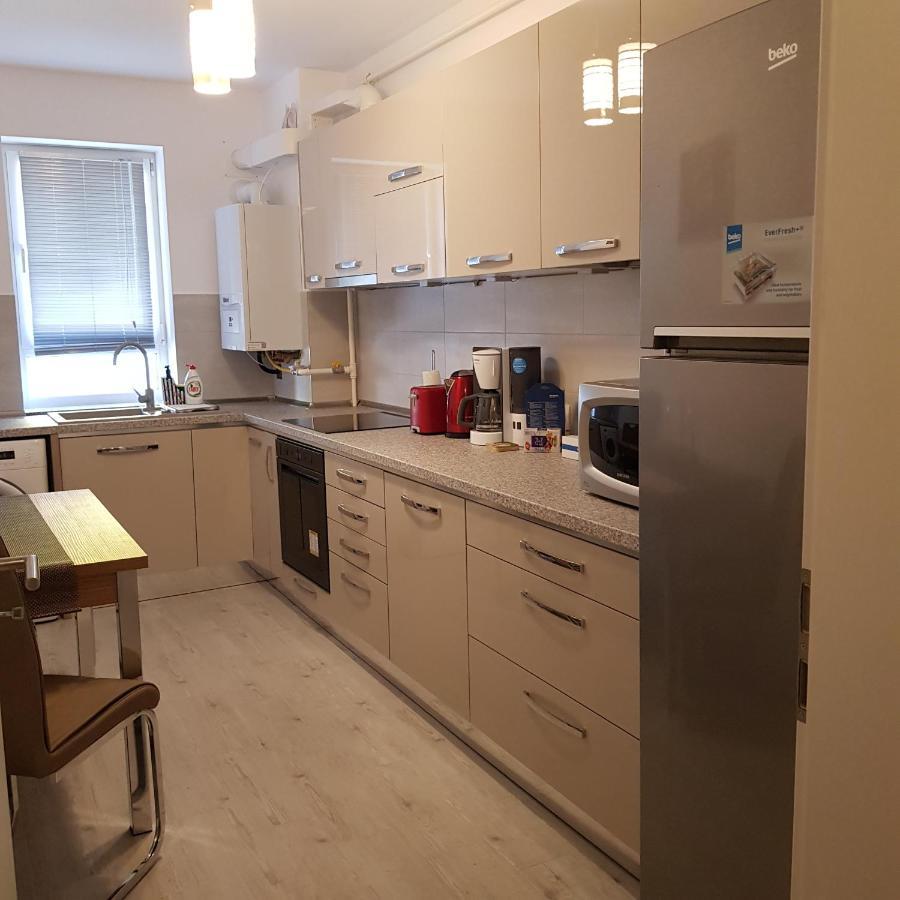 Appartement T&M à Braşov Extérieur photo